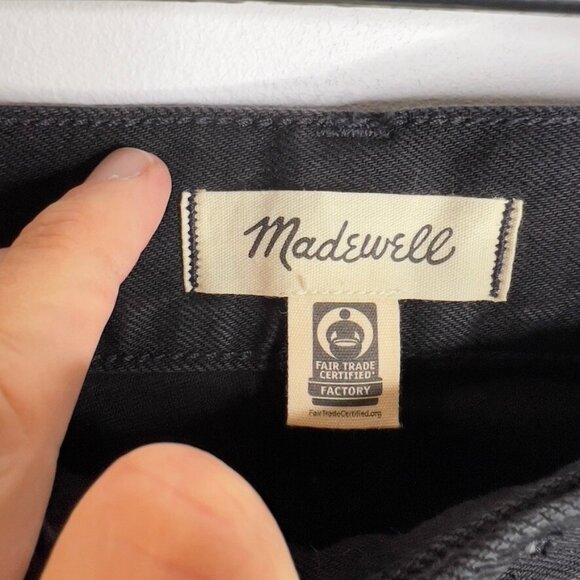 Madewell $138 The Arc-Leg Jean in Black Frost Size 29 NU032 - Picture 7 of 12